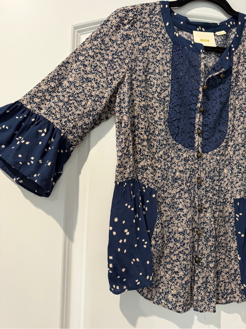 Anthropologie- Maeve Navy Mixed Floral & Dot Button-Up Blouse (0) - Picture 6 of 11